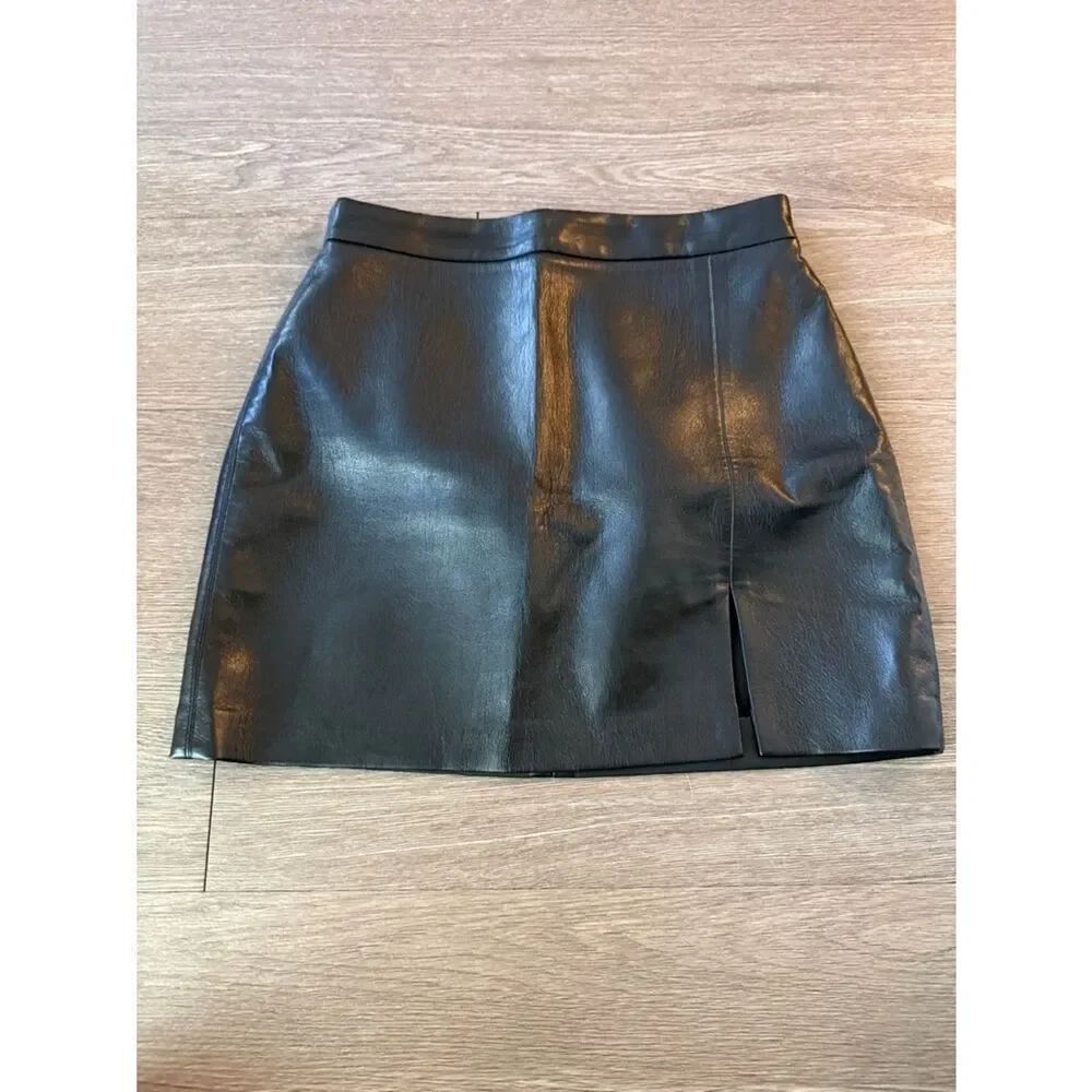 Wilfred Black Faux Leather Mini Skirt with Side Slit